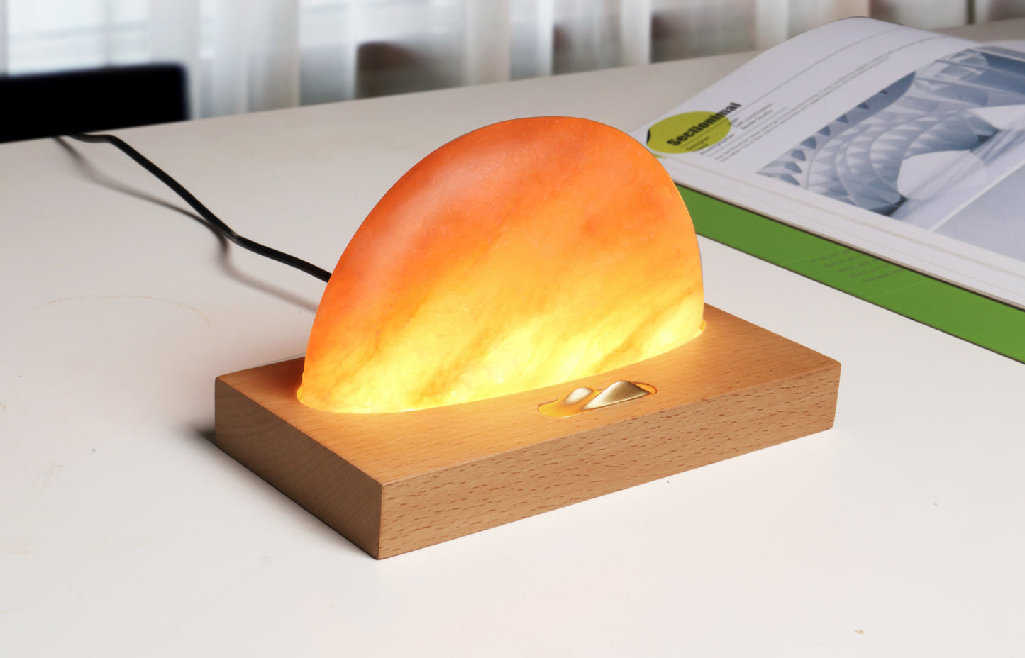 Sunrise Oriental LED Gift Table Lamp Salt Lamp With Mobile Phone Wireless Charging Solid Wood Base Mineral Salt Lamp Shade